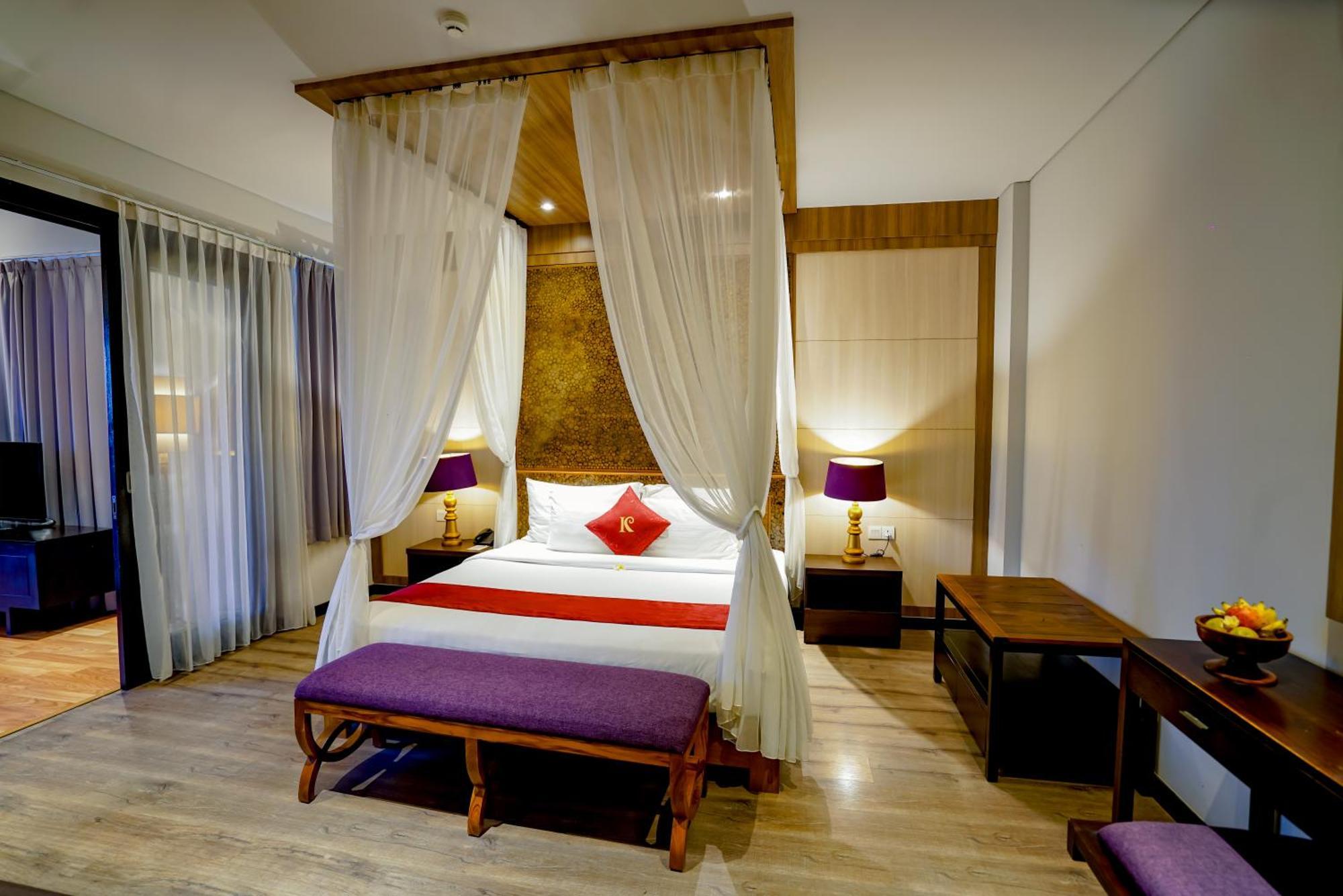 The Kirana Canggu Hotel Exterior photo